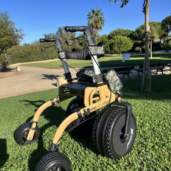 ANDADOR PARA ADULTOS "MILITARY" IMG_1824